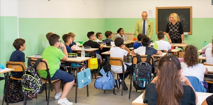 AULA SCOLASTICA FONOASSORBENTE, STAMATTINA L’INAUGURAZIONE A CAPACCIO PAESTUM