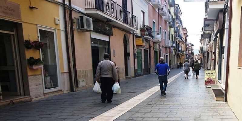 L’AMMINISTRAZIONE APRE IL DIALOGO CON I COMMERCIANTI