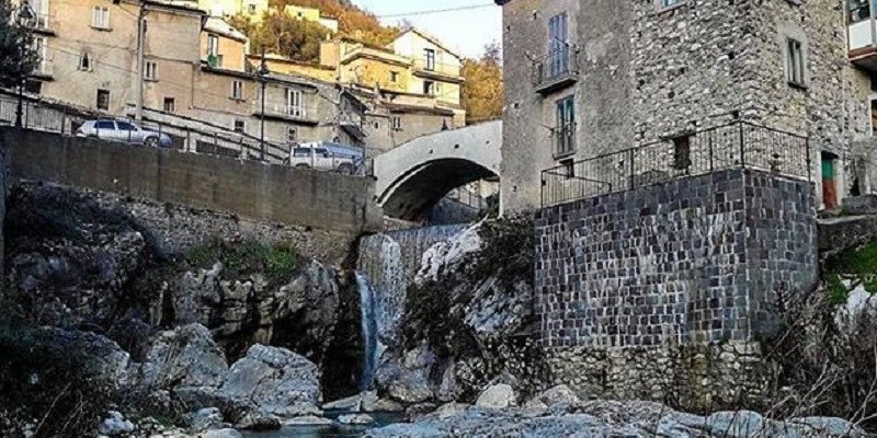 Notifica del Comune di Piaggine ai cittadini per abbattimento alberi in terreni privati