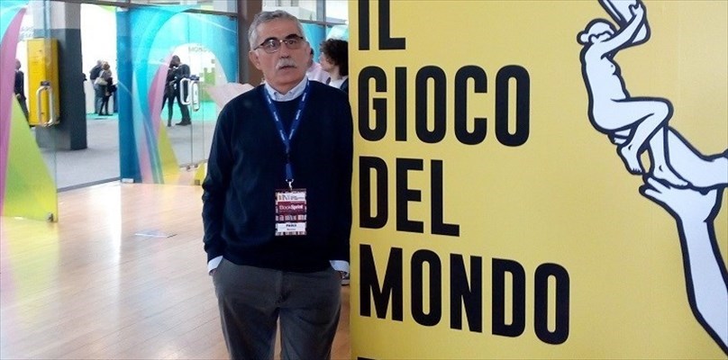 Amore, valori e generazioni nel romanzo del teggianese Paolo Manzione