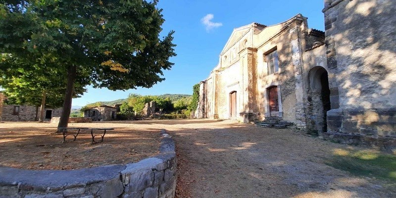 La domenica del villaggio