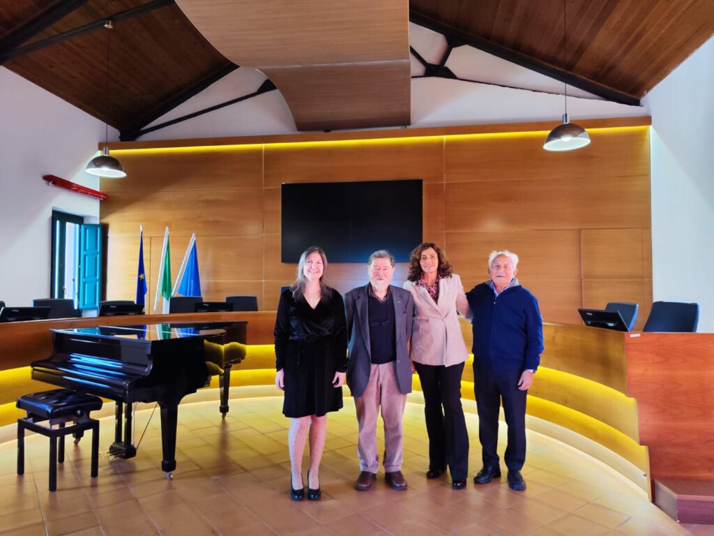 Vallo della Lucania celebra la poesia ottocentesca del Cilento : successo per il secondo appuntamento della rassegna “Voci, pagine, emozioni”