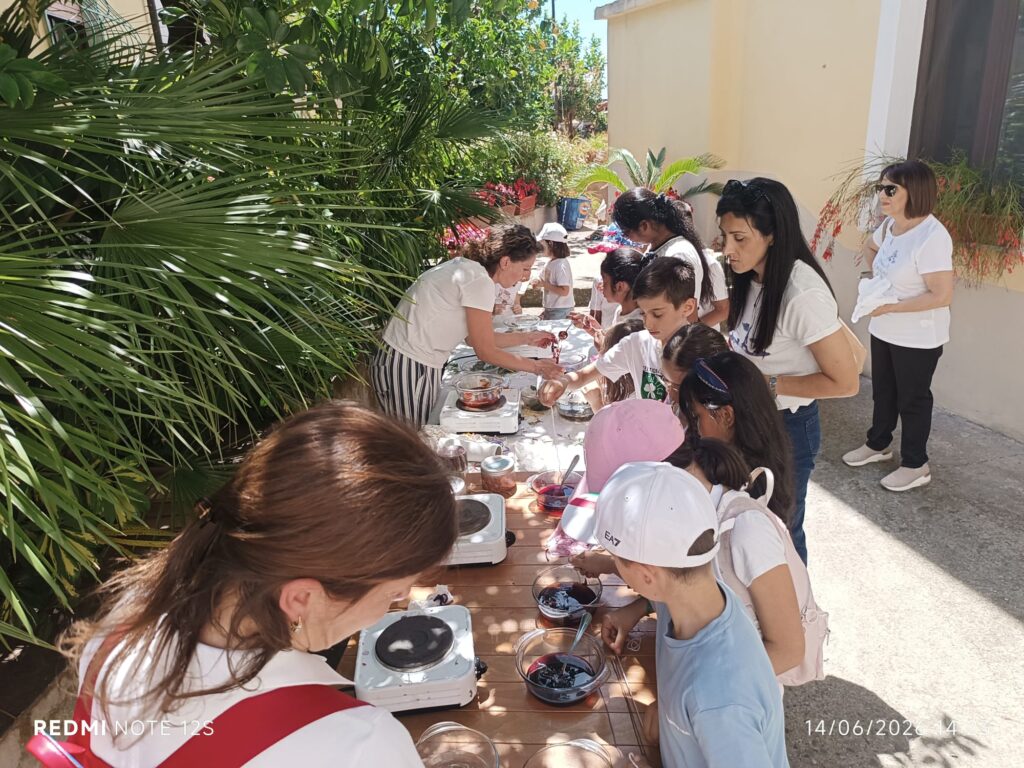 GIUNGANO, IL PAESE CHE METTE I BAMBINI AL CENTRO DEL FUTURO