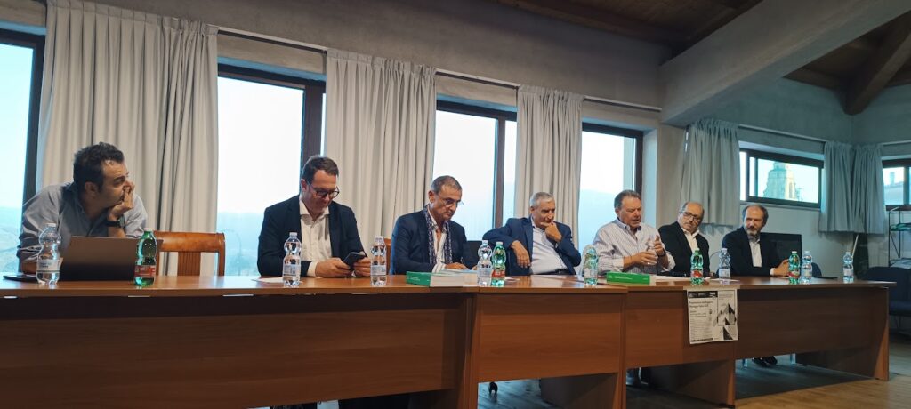 UNCEM sceglie Paestum. Ma perché proprio il Cilento che si spopola?
